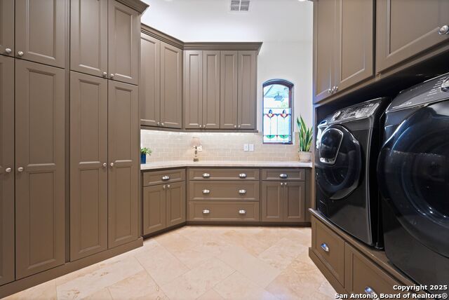 Image 39 of 171 For 325 River Ridge