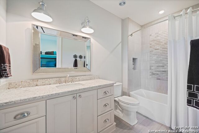 Image 66 of 171 For 325 River Ridge