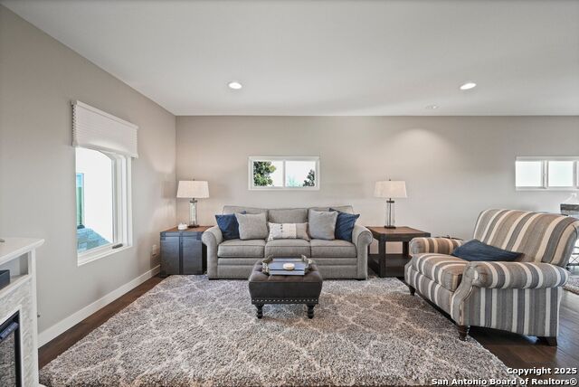 Image 74 of 171 For 325 River Ridge