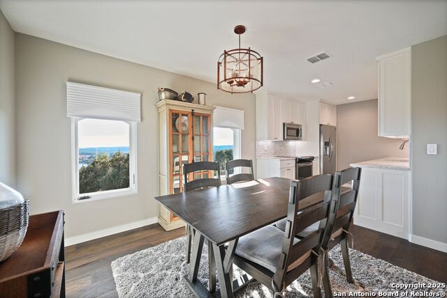 Image 76 of 171 For 325 River Ridge