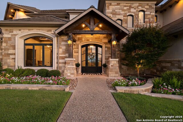 Image 8 of 171 For 325 River Ridge