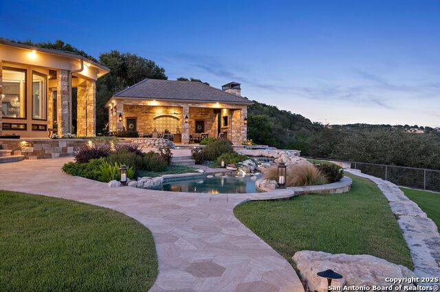 Image 80 of 171 For 325 River Ridge