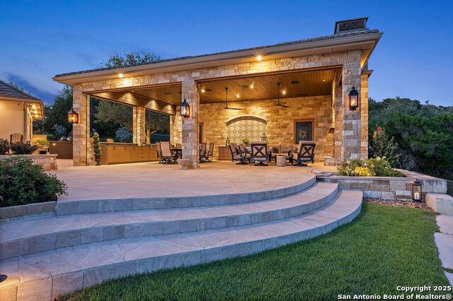 Image 85 of 171 For 325 River Ridge