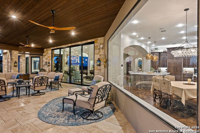 Image 88 of 171 For 325 River Ridge