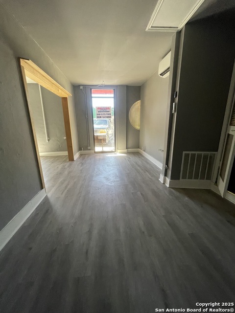 Details for 640 S Presa 1, San Antonio, TX 78210