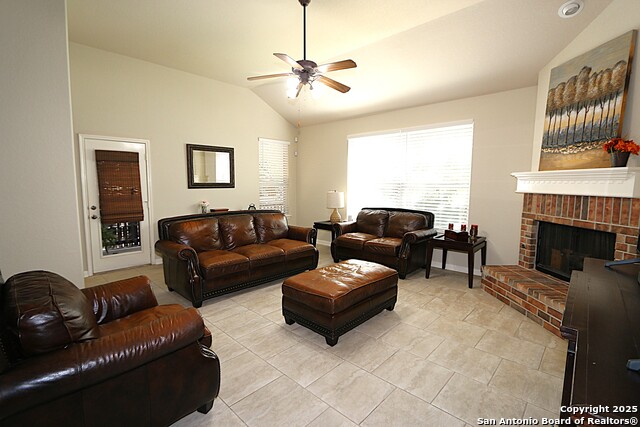 Image 10 of 33 For 8614 Mantano Ridge