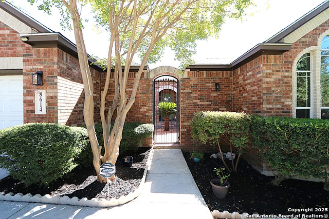 Image 3 of 33 For 8614 Mantano Ridge