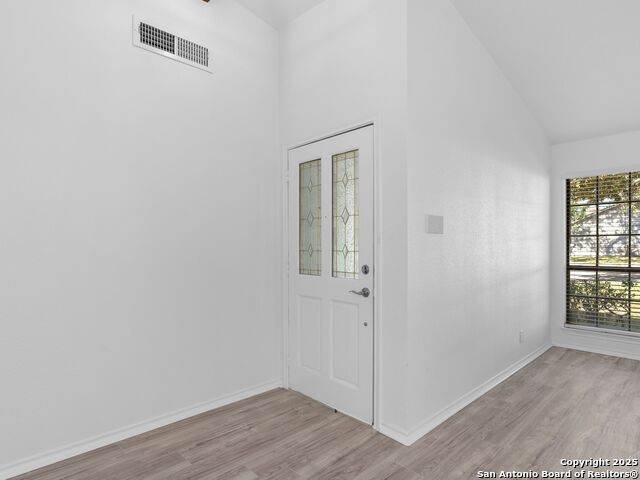 Image 3 of 34 For 4410 Pebble Hill