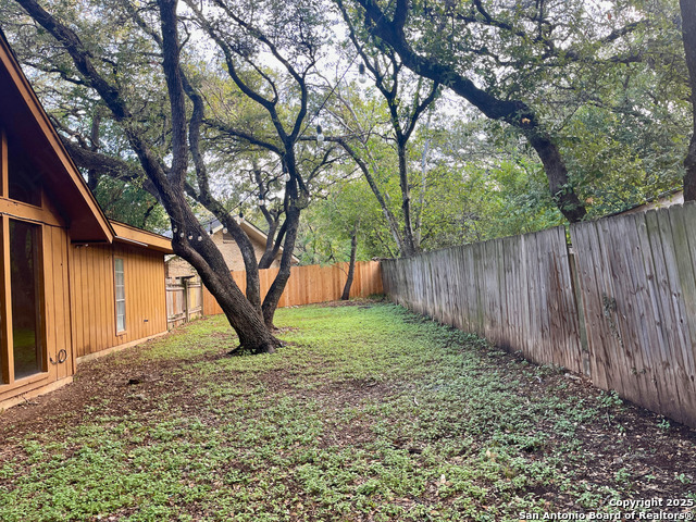 Image 20 of 23 For 11110 Whisper Hollow St