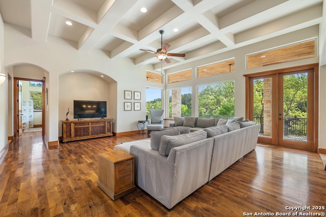 Listing photo id 13 for 4001 Bell Springs