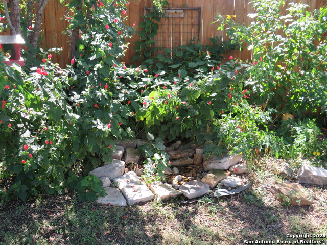 Image 22 of 43 For 1884 Us Highway 90