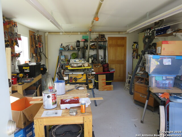 Image 28 of 43 For 1884 Us Highway 90