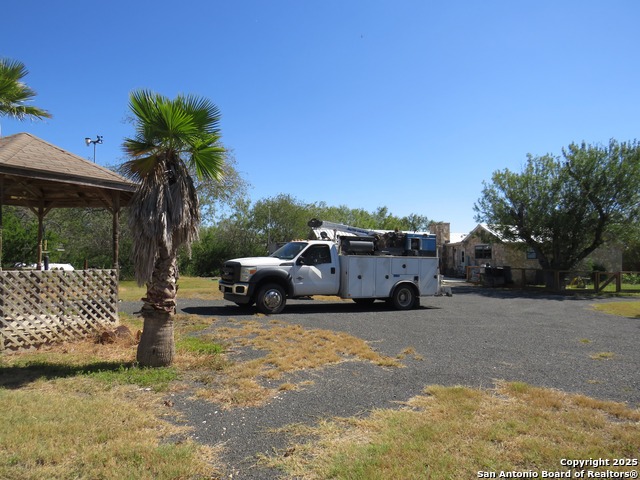 Image 36 of 43 For 1884 Us Highway 90