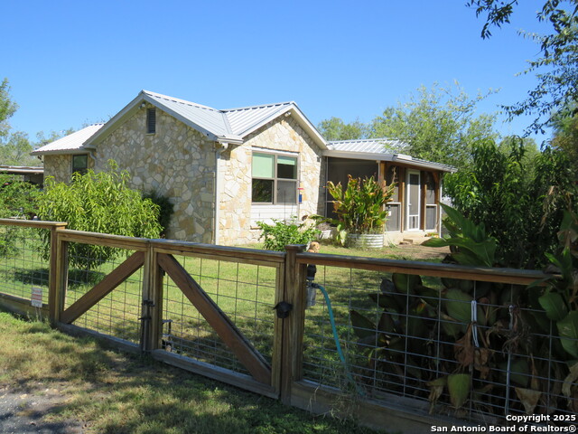 Image 39 of 43 For 1884 Us Highway 90