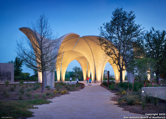 Image 20 of 20 For 333 Theo E