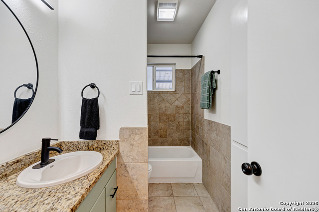 Image 11 of 25 For 4303 Sunshadow