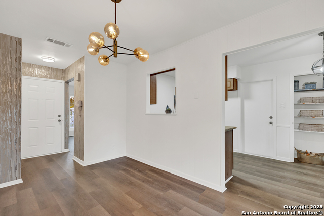 Image 13 of 25 For 4303 Sunshadow