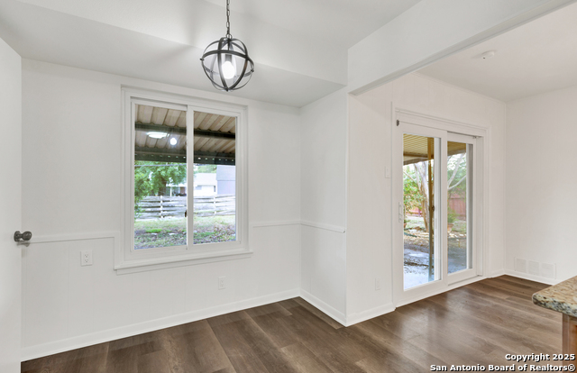 Image 15 of 25 For 4303 Sunshadow