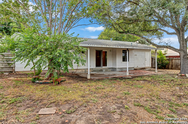 Image 24 of 25 For 4303 Sunshadow