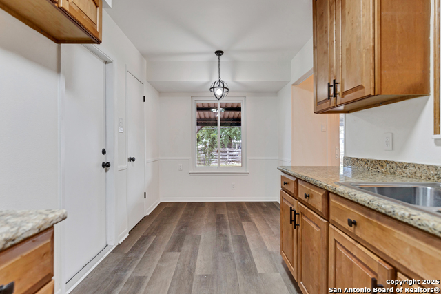 Image 6 of 25 For 4303 Sunshadow