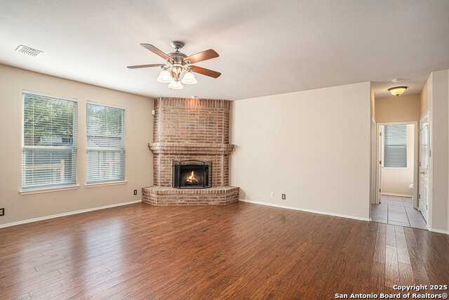 Image 11 of 39 For 125 Earhart Ln