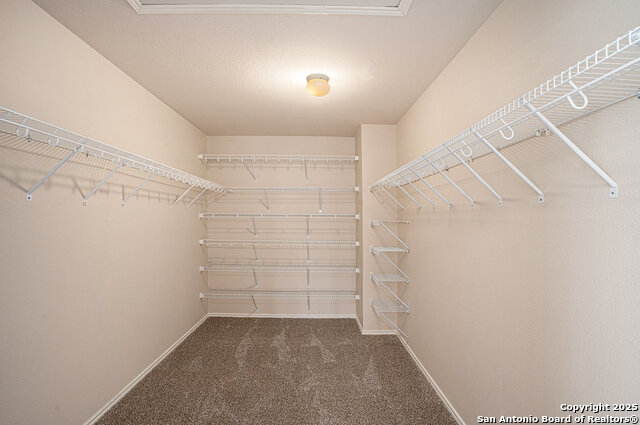 Image 26 of 39 For 125 Earhart Ln