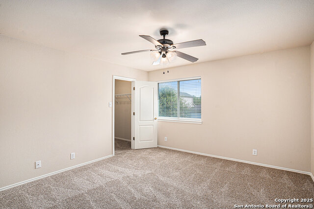 Image 29 of 39 For 125 Earhart Ln