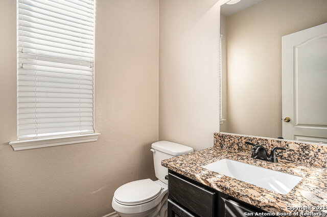 Image 34 of 39 For 125 Earhart Ln