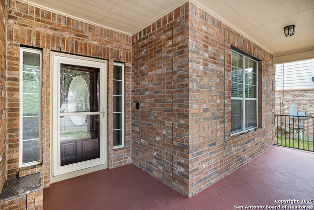 Image 4 of 39 For 125 Earhart Ln