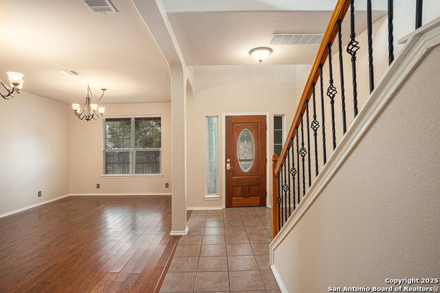 Image 6 of 39 For 125 Earhart Ln