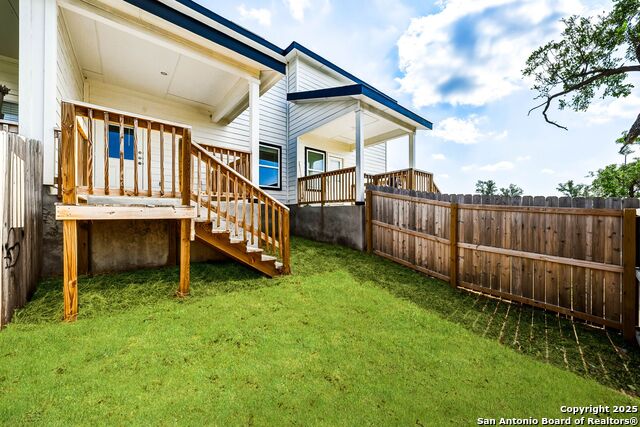 Image 31 of 37 For 266 Stefan Estate