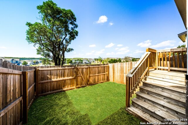 Image 33 of 37 For 266 Stefan Estate