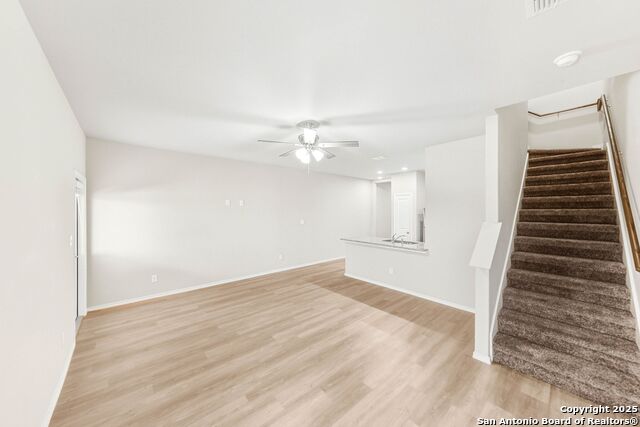 Image 7 of 37 For 266 Stefan Estate