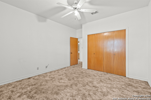 Image 17 of 27 For 10803 Royal Bluff