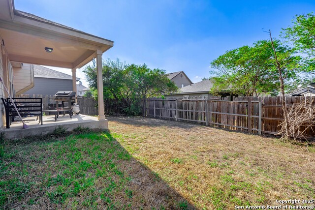 Image 37 of 39 For 24703 Maple Crest