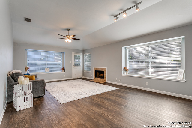 Image 6 of 17 For 12206 Stoney Pond