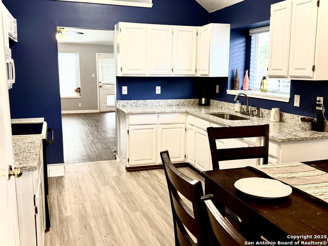 Image 9 of 17 For 12206 Stoney Pond