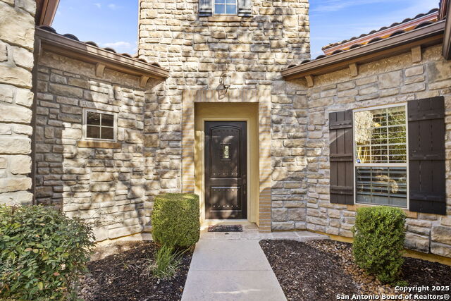 Image 3 of 74 For 22426 Viajes