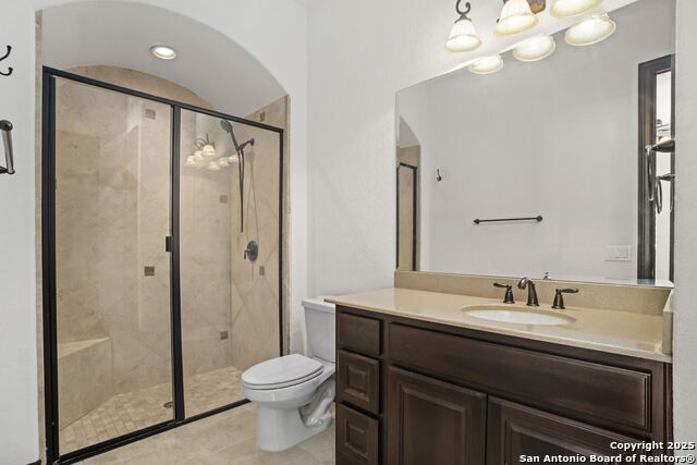 Image 38 of 74 For 22426 Viajes