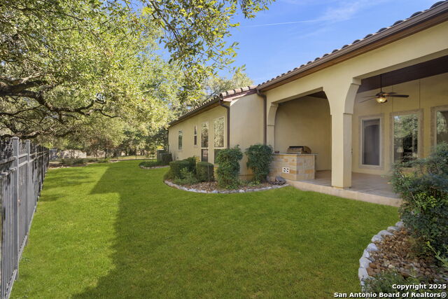 Image 44 of 74 For 22426 Viajes