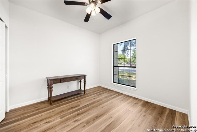 Image 22 of 28 For 15071 Spring Mist