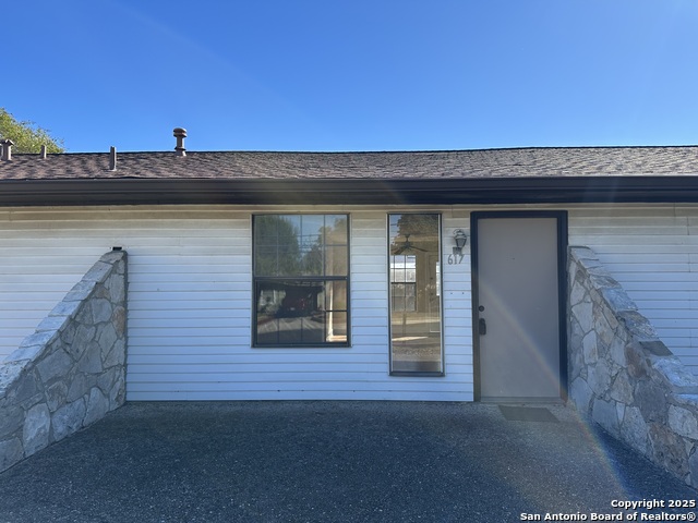 Details for 617 Oak Park 617, Boerne, TX 78006