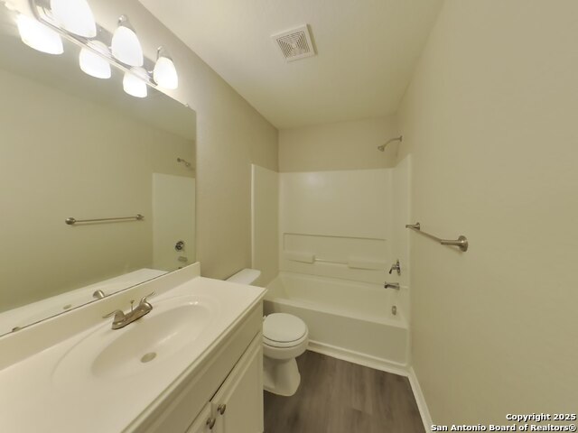 Image 14 of 15 For 5731 Butch