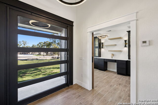 Image 2 of 50 For 181 Timber Pl.