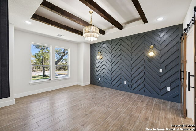 Image 30 of 50 For 181 Timber Pl.