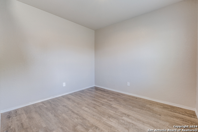 Image 7 of 25 For 8236 Brucks Dr