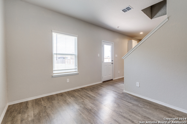 Image 8 of 25 For 8236 Brucks Dr