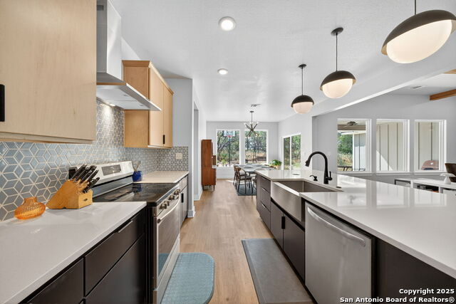 Image 11 of 36 For 558 County Road 7713