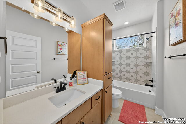 Image 21 of 36 For 558 County Road 7713