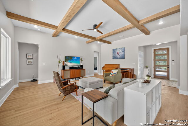 Image 5 of 36 For 558 County Road 7713